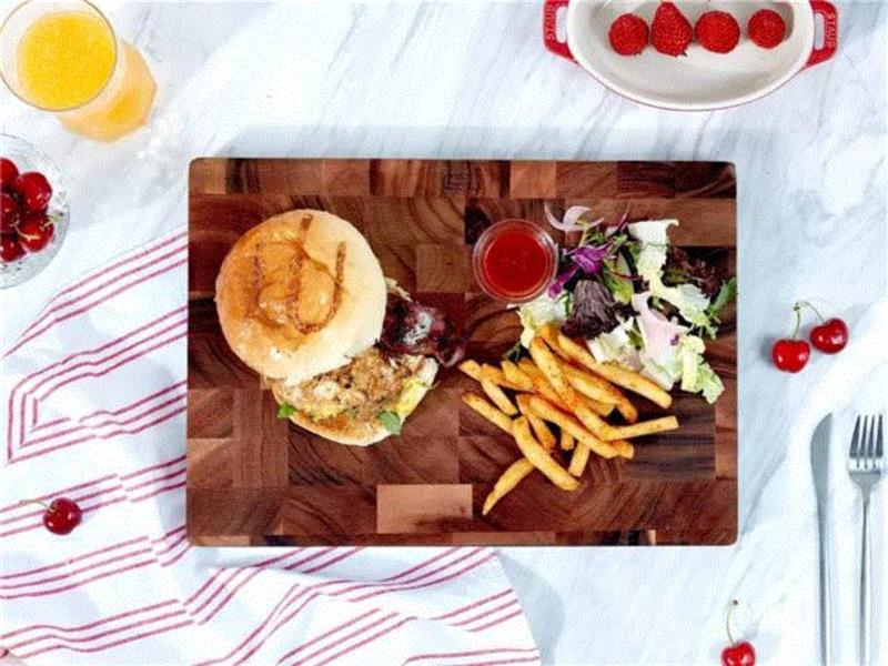 泰国进口的相思木菜板，竟然这么美！